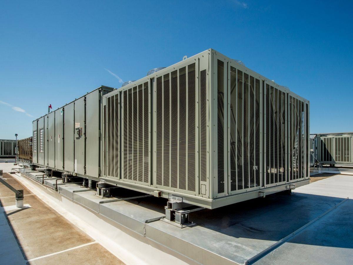 Large commercial rooftop air conditioning unit on a flat roof